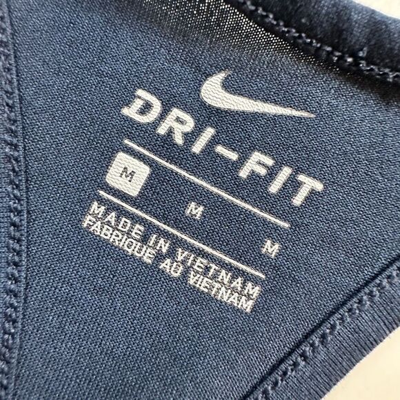 EUC NIKE Women’s Blue Dri-Fit Tank Athletic Workout Cross Fit - Size Medium - Picture 3 of 3